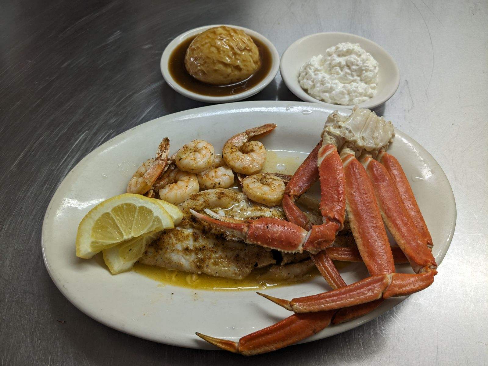 Broiled Seafood Platter